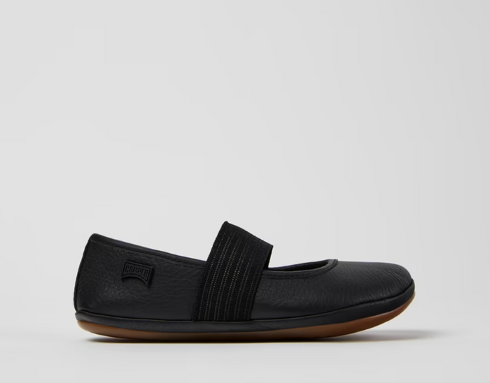 Black Right Ballet Flats