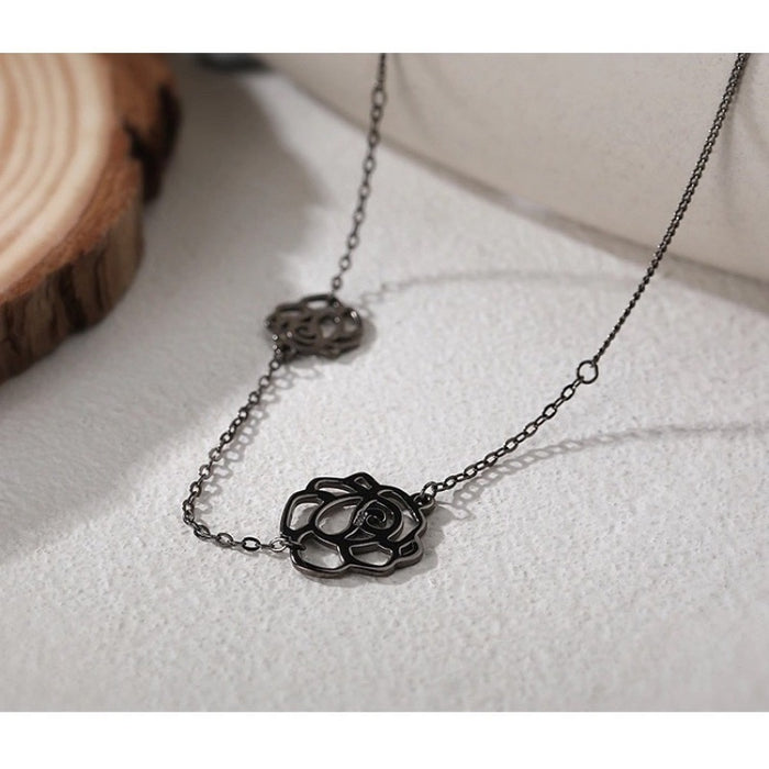 C121 Camellia Necklace Choker Black