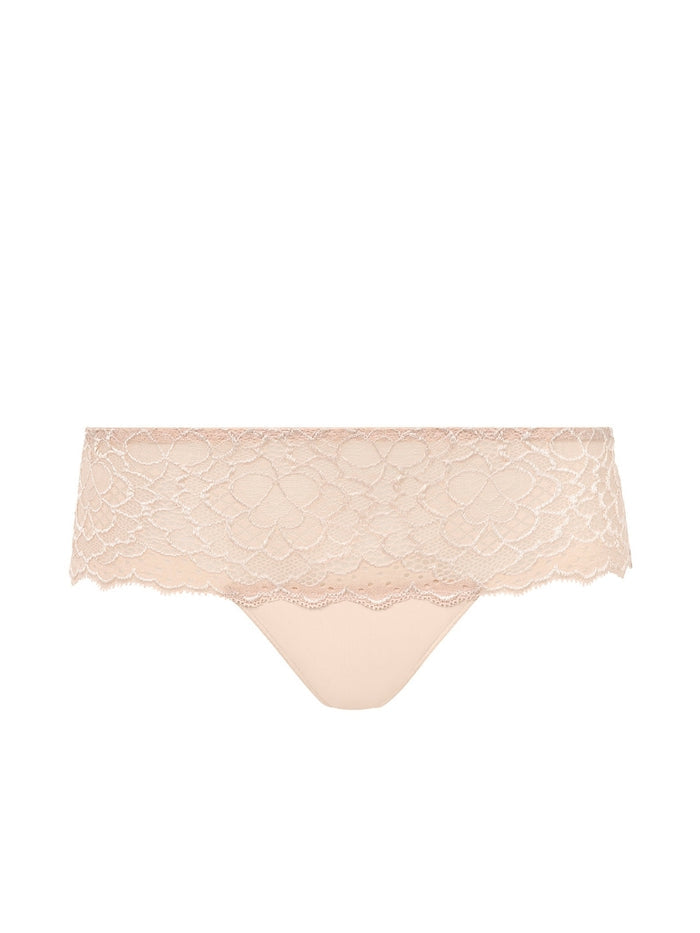 Caresse Shorty