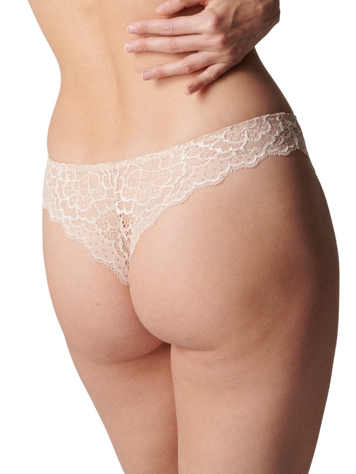 Caresse Tanga