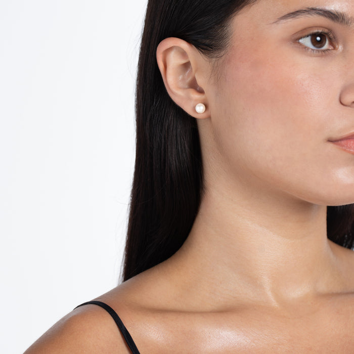 Classic Cultured Pearl Stud Earrings