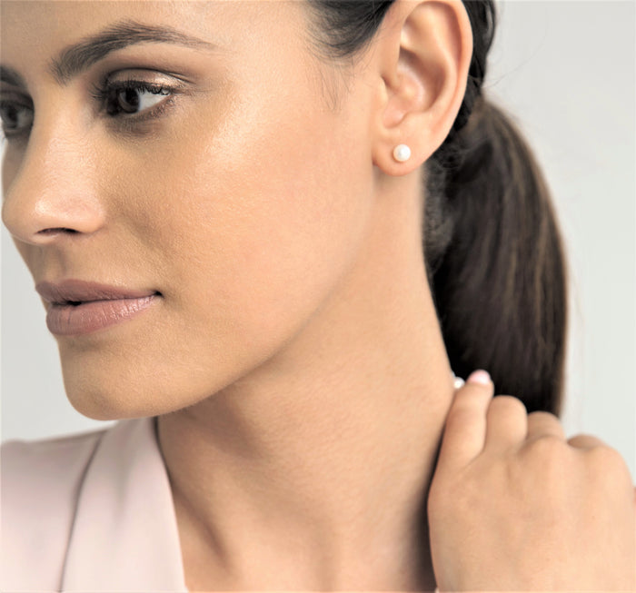 Classic Cultured Pearl Stud Earrings
