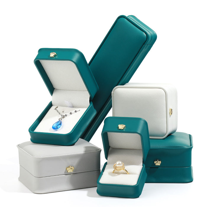 Crown Rounded Ring Jewelry Pendant Box
