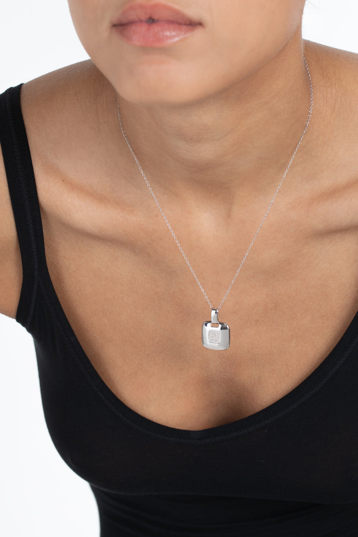 Diamond Doorknocker Necklace