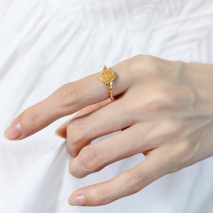 Ethereal Floral Engraved Signet Ring in Gold