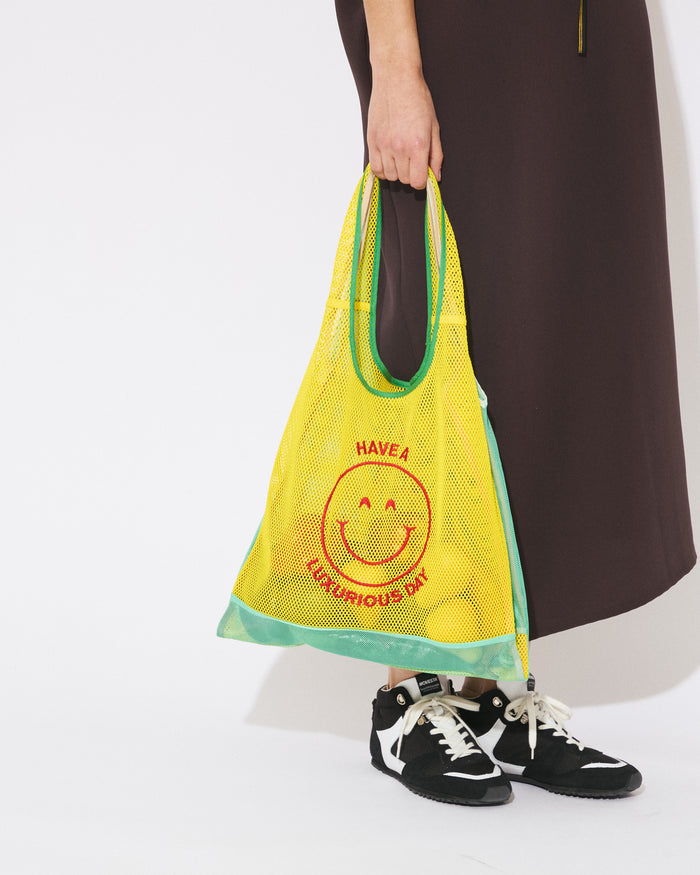 flip gratitude mesh marche bag