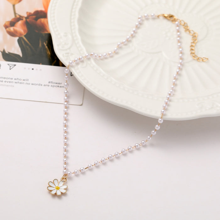 Floral Pendant Pearl Necklace For Women