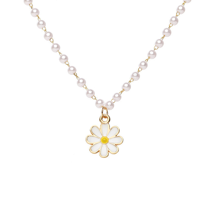 Floral Pendant Pearl Necklace For Women
