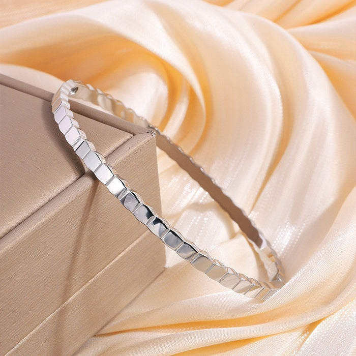 Geo-Facet Stainless Steel Bangle Set | Unisex Mixed-Tone Stackable Geometric Bangles