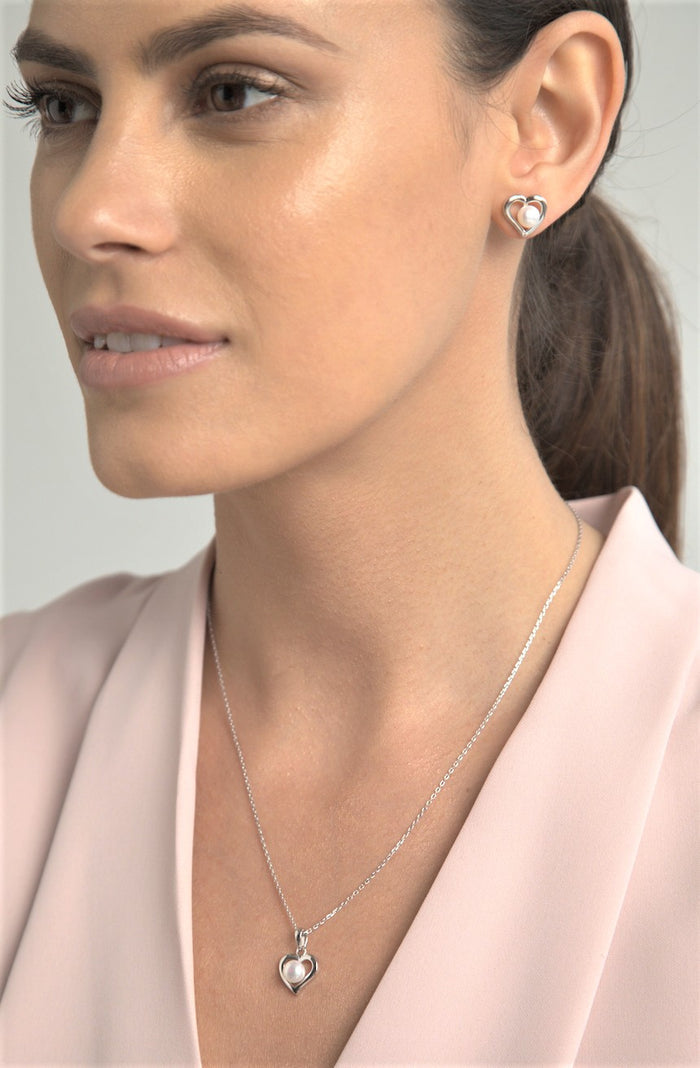 Heart-Shaped Pearl Earring & Necklace Set- Final Sale