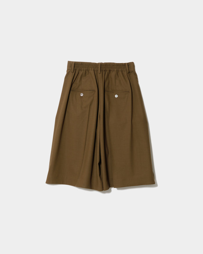 high twist gabardine three tuck shorts