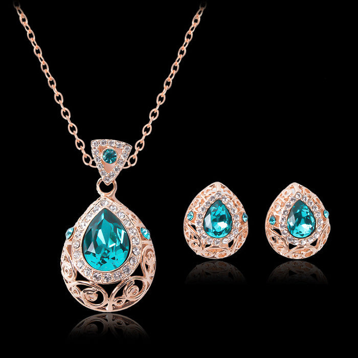 Hollow pattern jewelry set - Necklace and Earrings