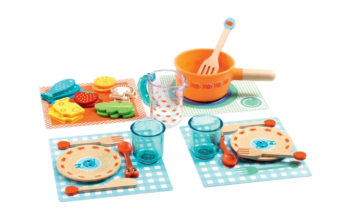 Kittens Wooden Dining Set