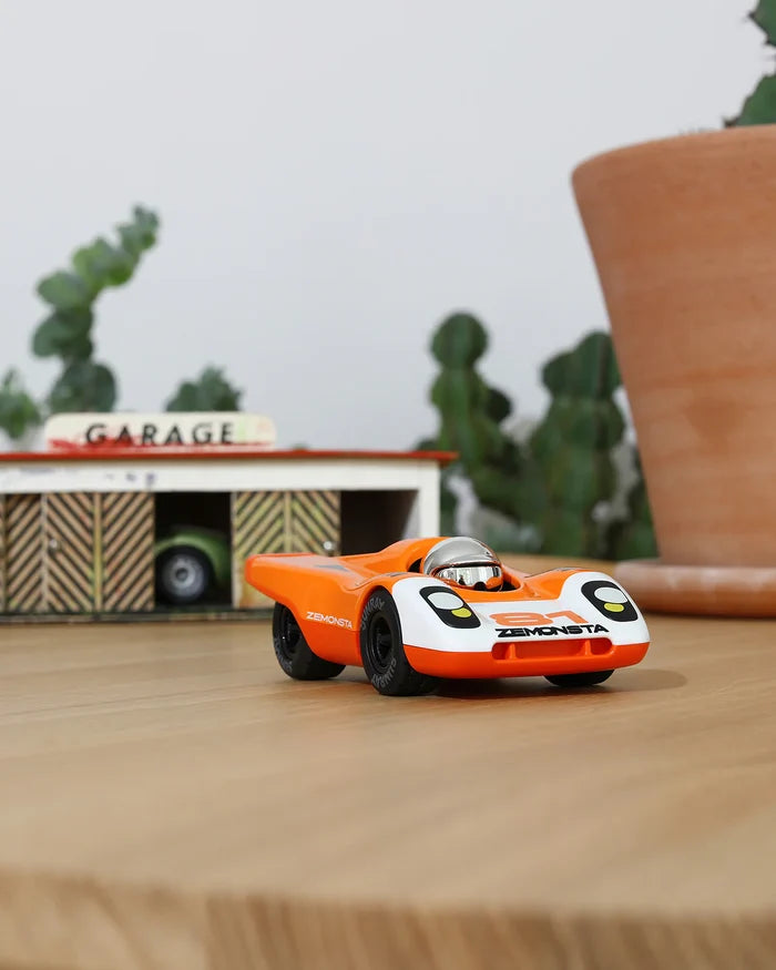 Playforever Zemonsta Egon Orange