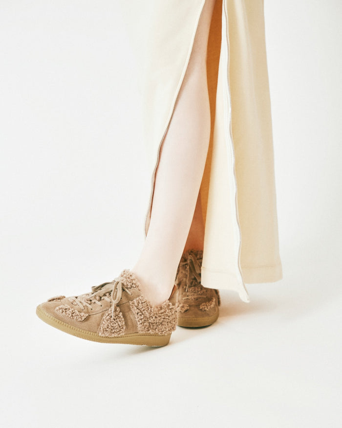 REPRODUCTION OF FOUND german trainer BOA