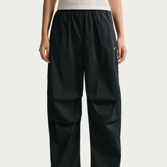 NIKE SPORTSWEAR WOMEN'S MID-RISE LIGHTWEIGHT UV PANTS