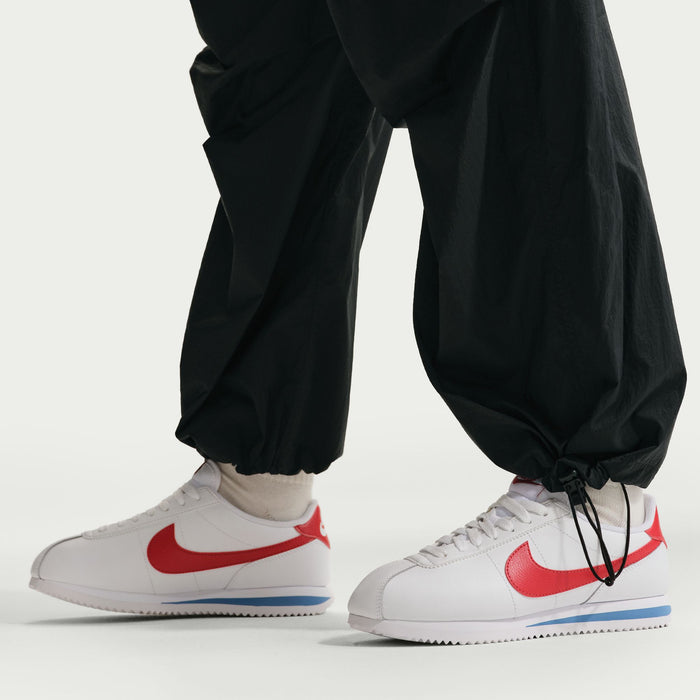 NIKE SPORTSWEAR WOMEN'S MID-RISE LIGHTWEIGHT UV PANTS