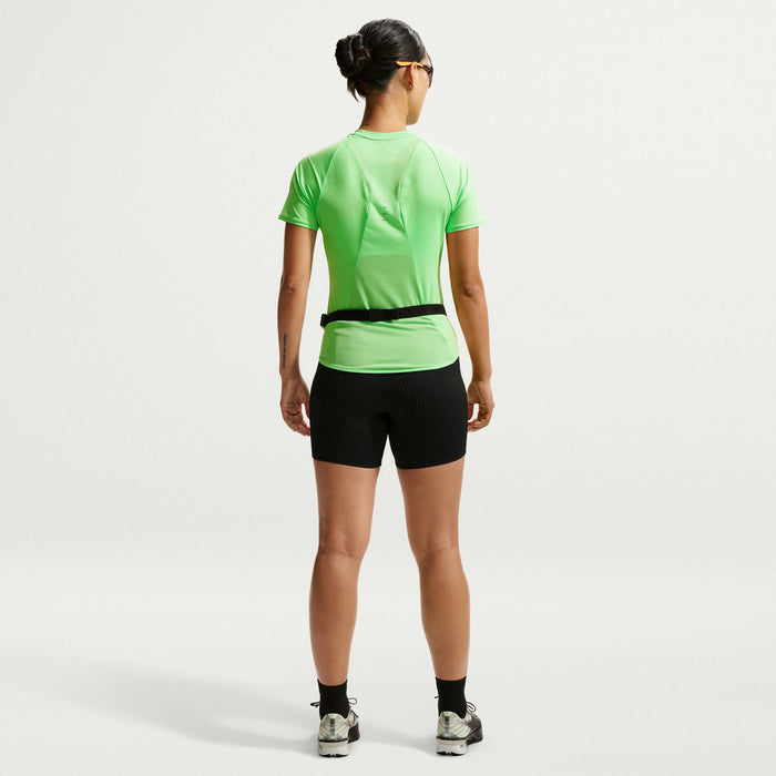 NIKE SWIFT WOMEN'S DRI-FIT SHORT-SLEEVE RUNNING TOP