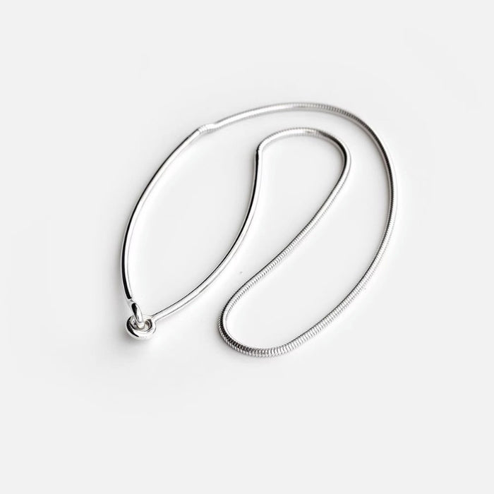 The Unity Knot Choker – Sleek Geometric Snake Chain in Polished Silver