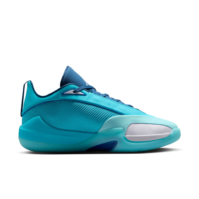 JORDAN TRIANGLE PF BASKETBALL SHOES
